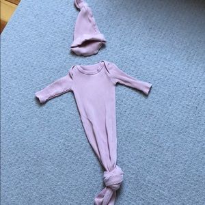 Newborn knot onesie